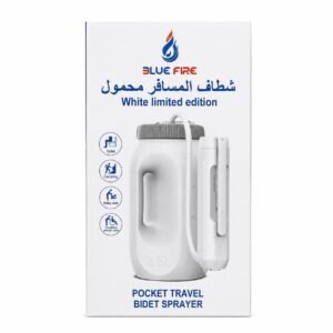 علبة شطاف المسافر المحمول باللون الأبيض من Blue Fire بسعة 2.5 لتر مع الرشاش
